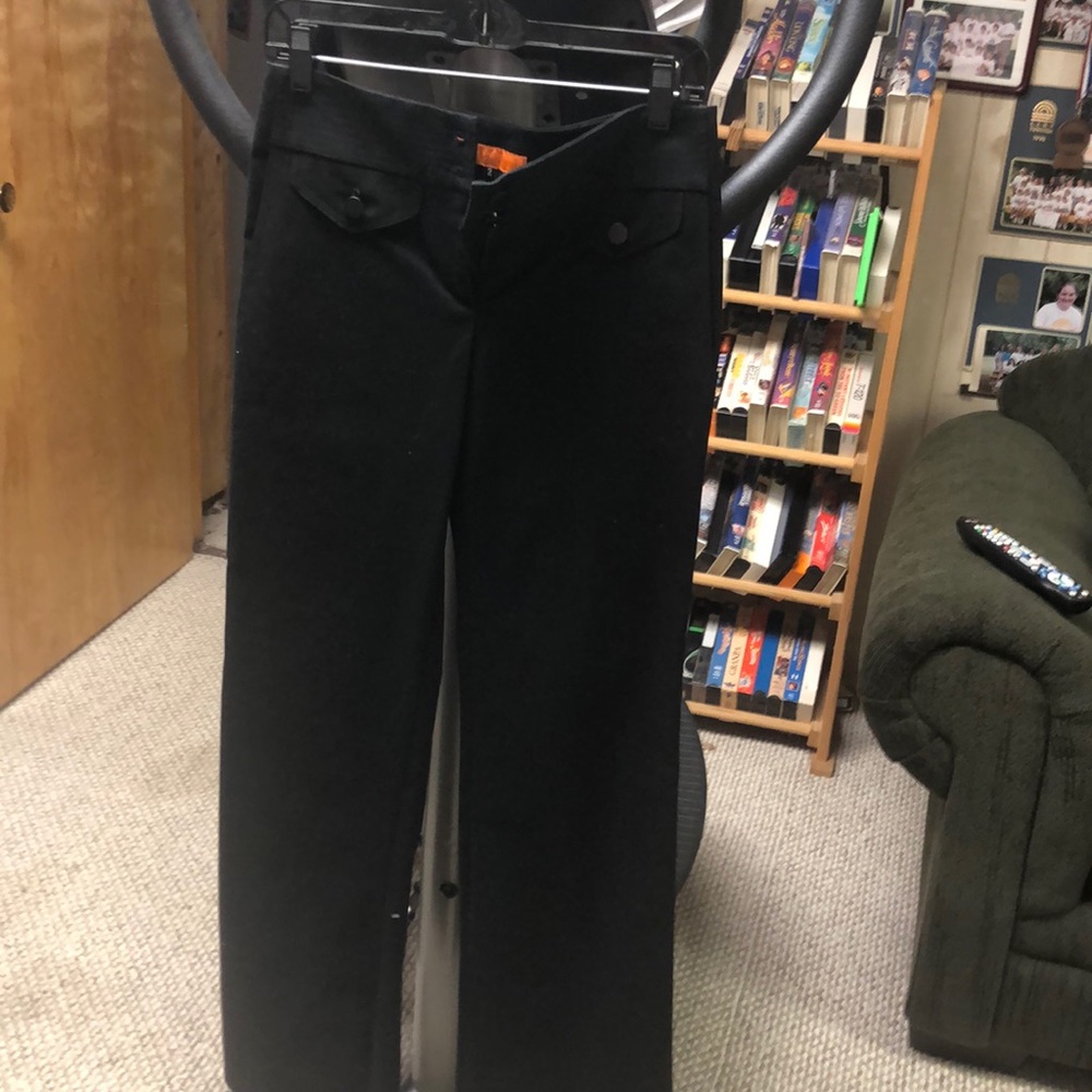 Black trousers